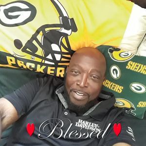 Meet your Posher, Johnny